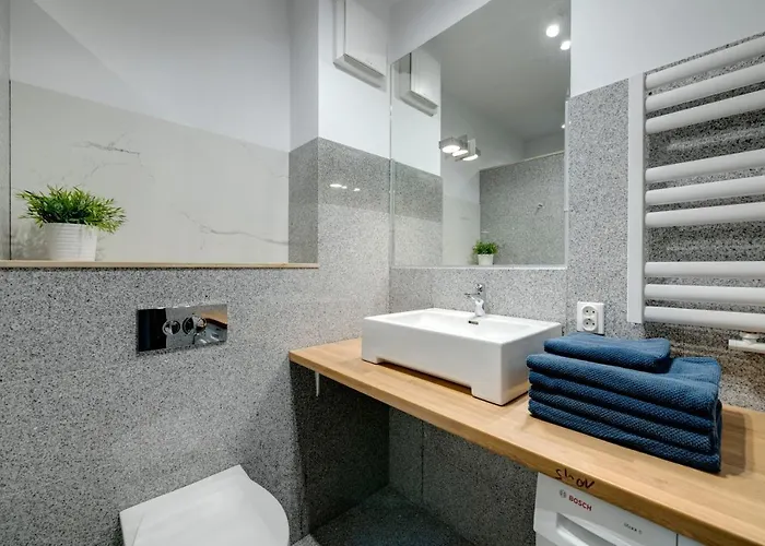 Aquarius & Free Parking