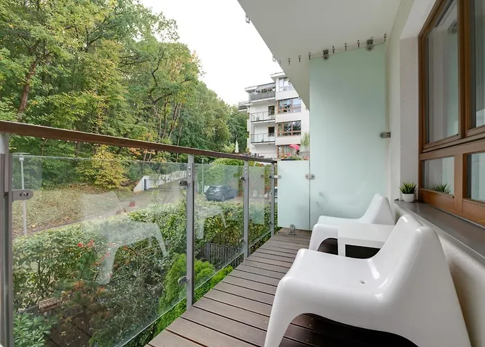 Aquarius & Free Parking *